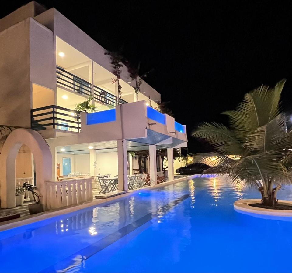 Pousada La Grecia كاموسين المظهر الخارجي الصورة